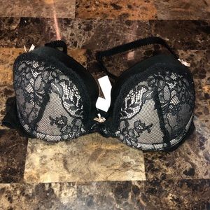 Black lace bra